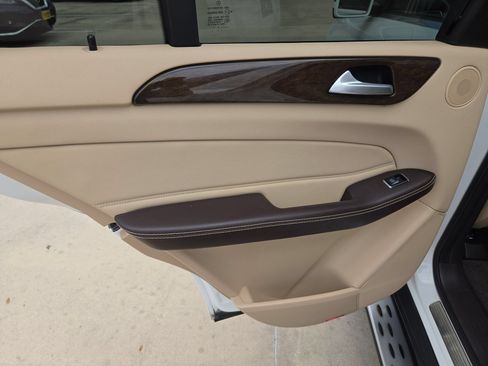 Used 2017 Mercedes-Benz GLE 350 image 15