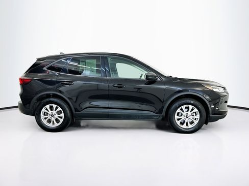 Used 2025 Ford Escape Active image 10
