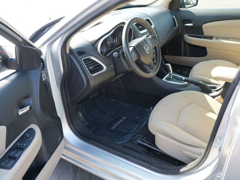 Used 2011 Dodge Avenger Express FWD image 13