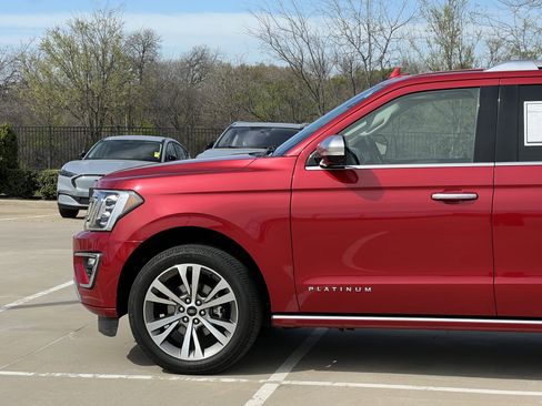 Used 2020 Ford Expedition Max Platinum image 5