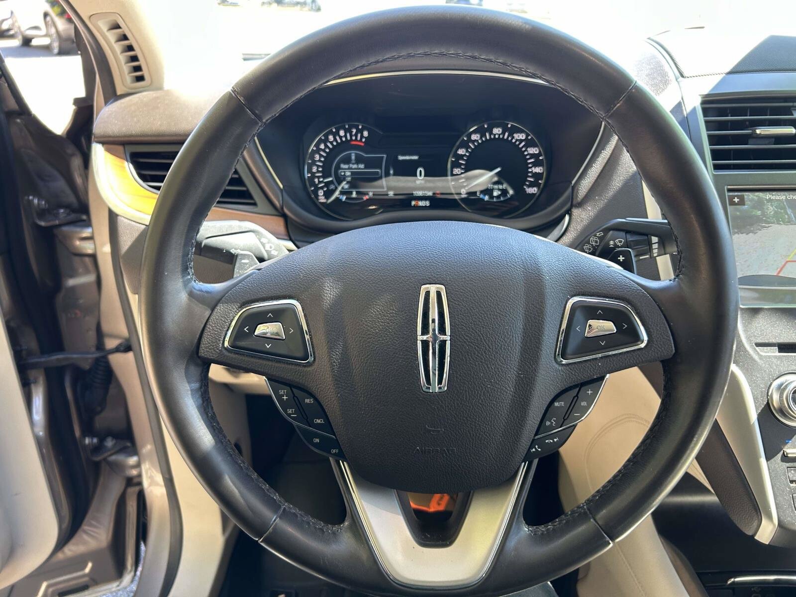 Used 2018 Lincoln MKC Select w/ Select Plus Package FWD image 30