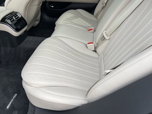 Used 2022 Mercedes-Benz S 500 4MATIC image 34