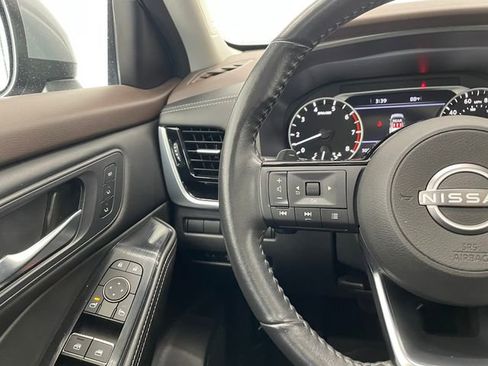 Used 2023 Nissan Rogue SL w/ SL Premium Package FWD image 22