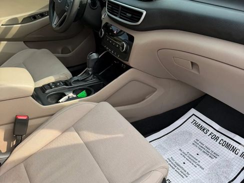 Used 2020 Hyundai Tucson Value FWD image 17