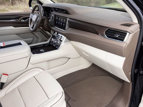 Used 2021 GMC Yukon Denali w/ Denali Ultimate Package image 63