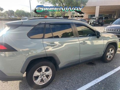 Used 2021 Toyota RAV4 XLE FWD image 9