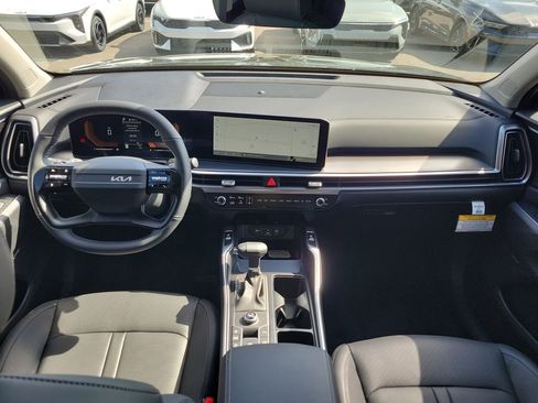 New 2026 Kia Sorento EX w/ EX Premium Package FWD image 18