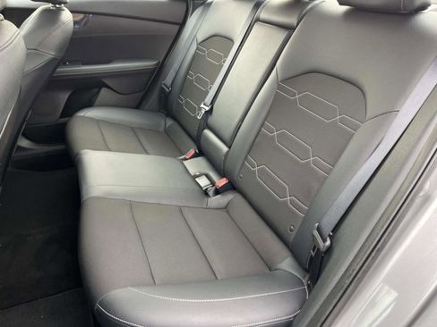 Used 2023 Kia Forte GT-Line w/ GT-Line Premium Package image 19