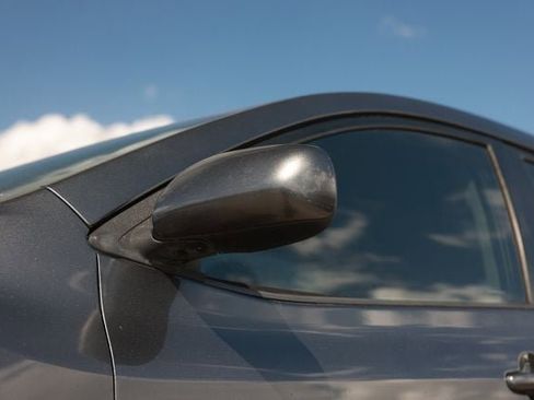 Used 2010 Toyota Matrix FWD image 35