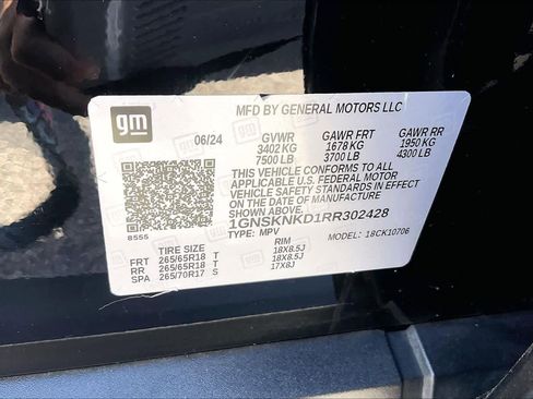 Used 2024 Chevrolet Tahoe LT AWD/4WD image 32