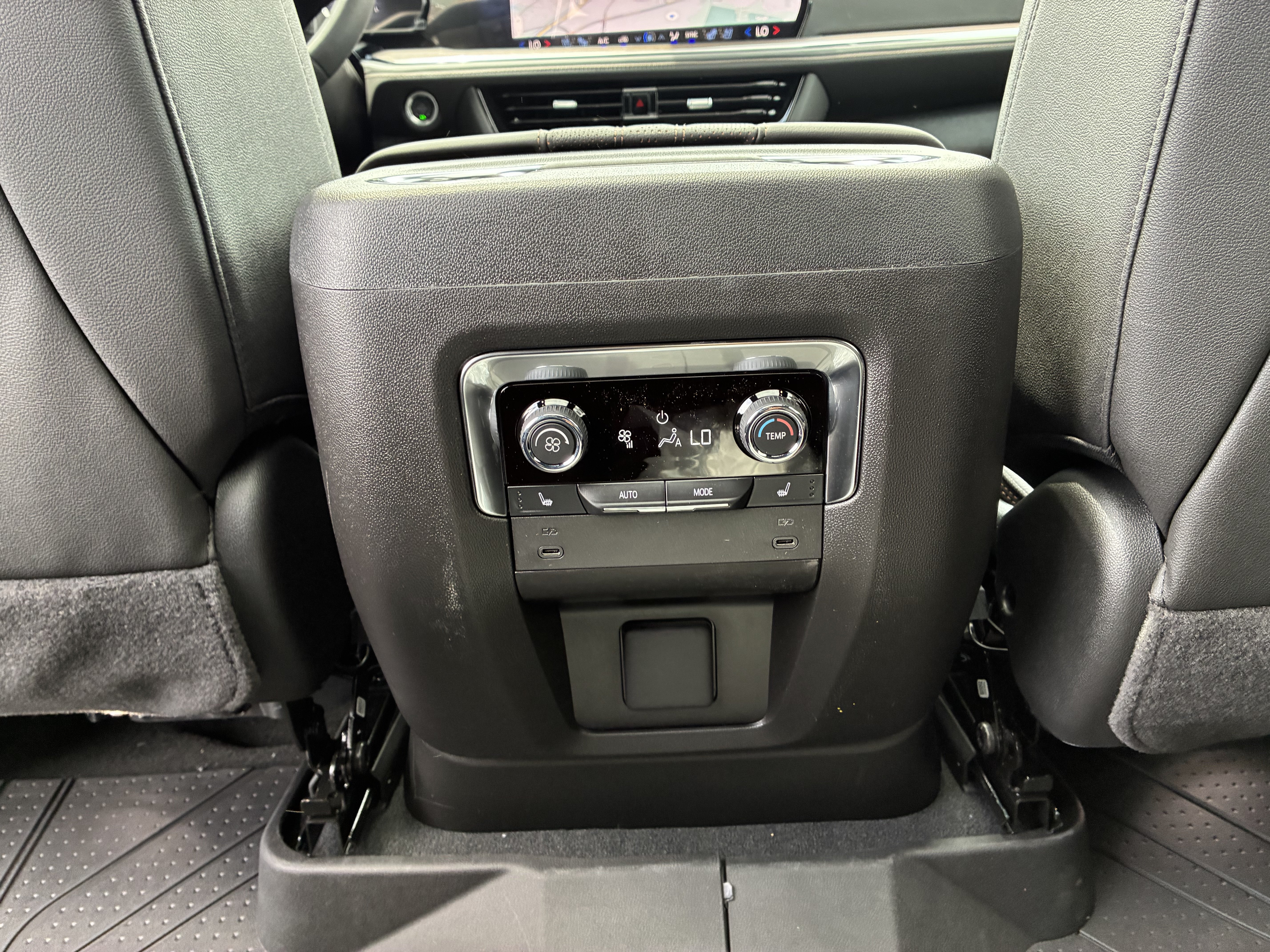 New 2026 Chevrolet Tahoe High Country RWD image 17