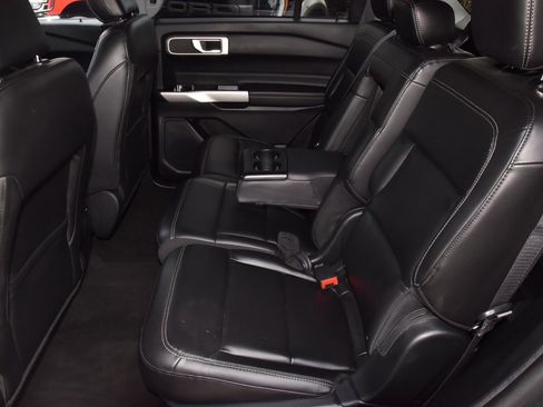 Certified 2023 Ford Explorer XLT w/ Equipment Group 202A image 14