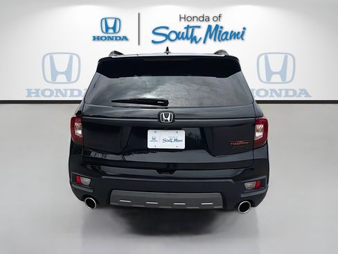 Certified 2023 Honda Passport TrailSport image 6