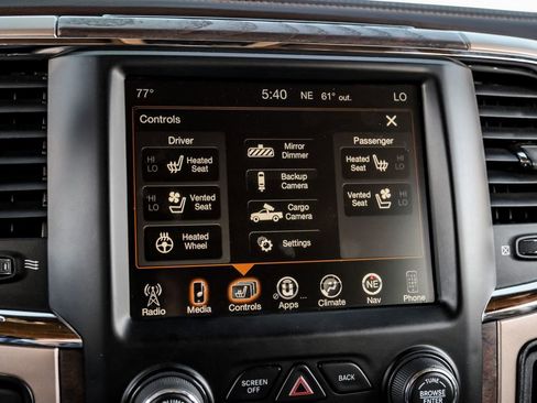 Used 2017 RAM 3500 Laramie Longhorn image 28