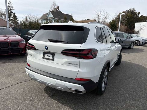 Used 2024 BMW X5 xDrive40i w/ Parking Assistance Package image 6