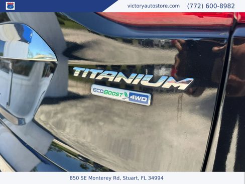 Used 2016 Ford Escape Titanium w/ Equipment Group 301A AWD/4WD image 16