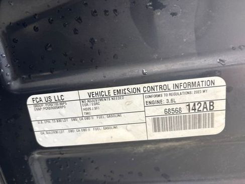 Used 2023 Jeep Grand Cherokee Overland w/ MOPAR Finishing Package image 19