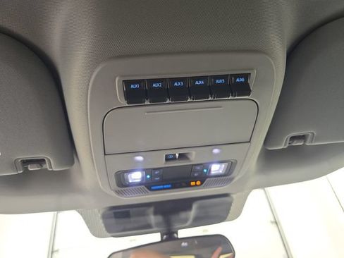 New 2026 Ford F350 XL w/ 360-Degree Camera Package RWD image 38