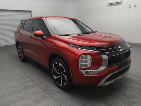 Used 2022 Mitsubishi Outlander SE FWD image 13