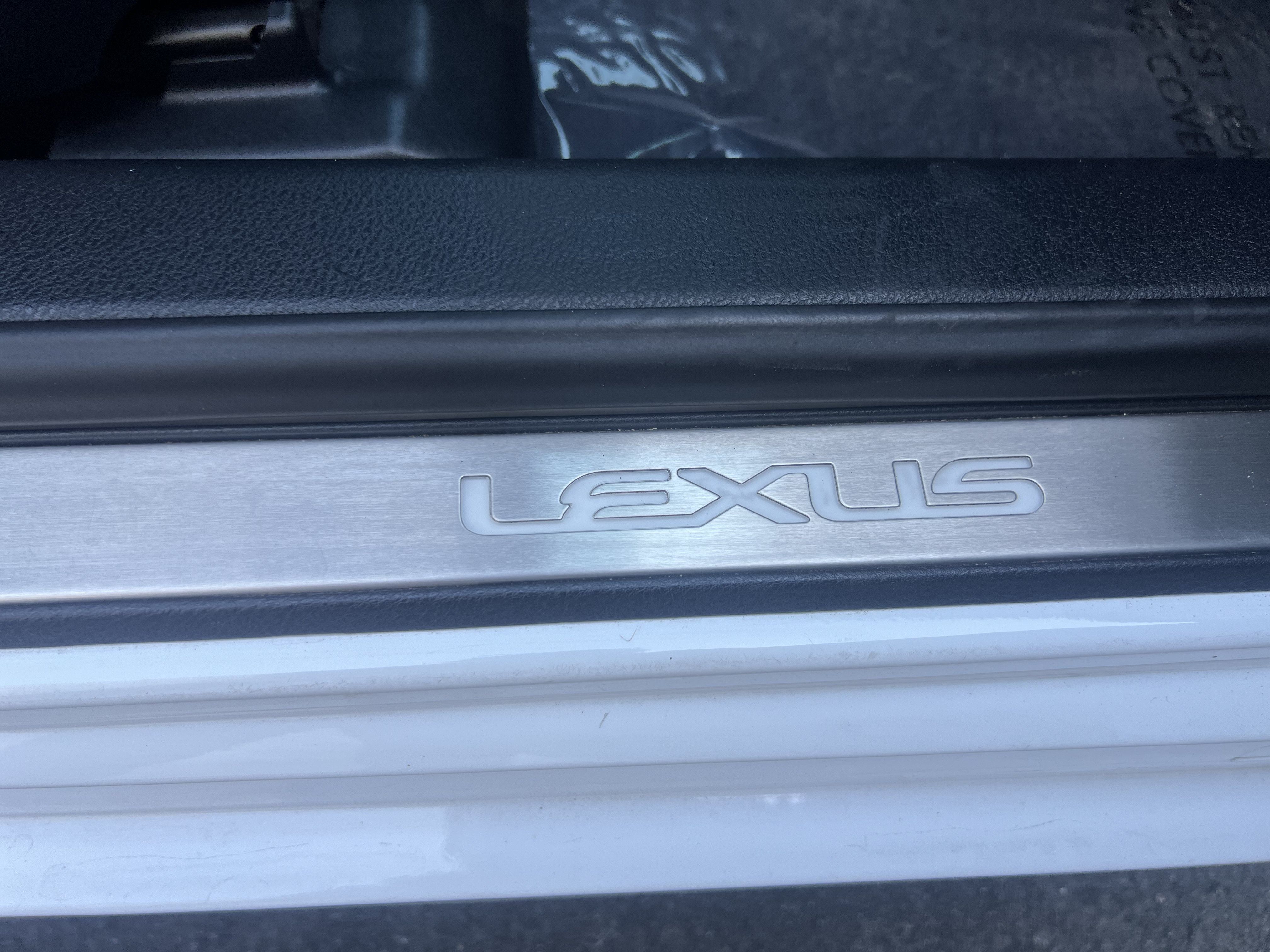 Used 2019 Lexus IS 300 F Sport w/ F Sport Package AWD/4WD image 31