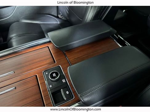 Used 2023 Lincoln Navigator L Reserve w/ Equipment Group 201A image 36