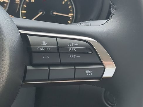 Used 2024 MAZDA MAZDA3 s image 24