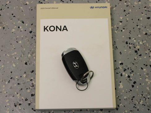 Used 2023 Hyundai Kona Limited AWD/4WD image 84