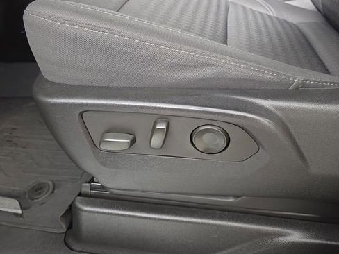 Certified 2023 GMC Yukon XL SLE w/ Gmc Pro Safety Plus Package image 19