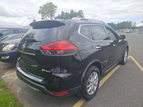 Used 2017 Nissan Rogue SV AWD/4WD image 4