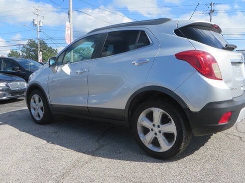Used 2016 Buick Encore FWD image 3