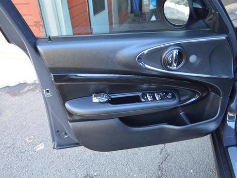 Used 2017 MINI Cooper Clubman S image 34