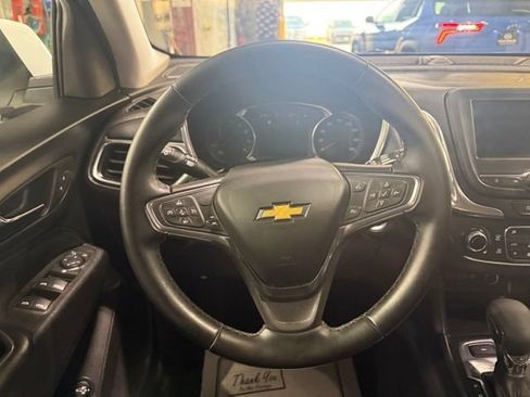 Used 2023 Chevrolet Equinox LT AWD/4WD image 13