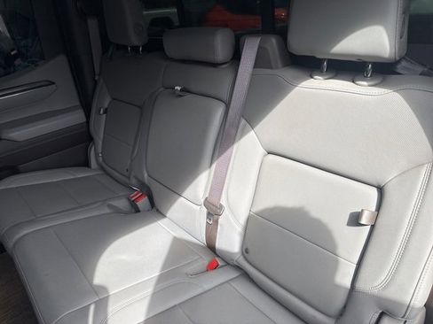 Used 2023 GMC Sierra 1500 SLT w/ SLT Premium Package image 9