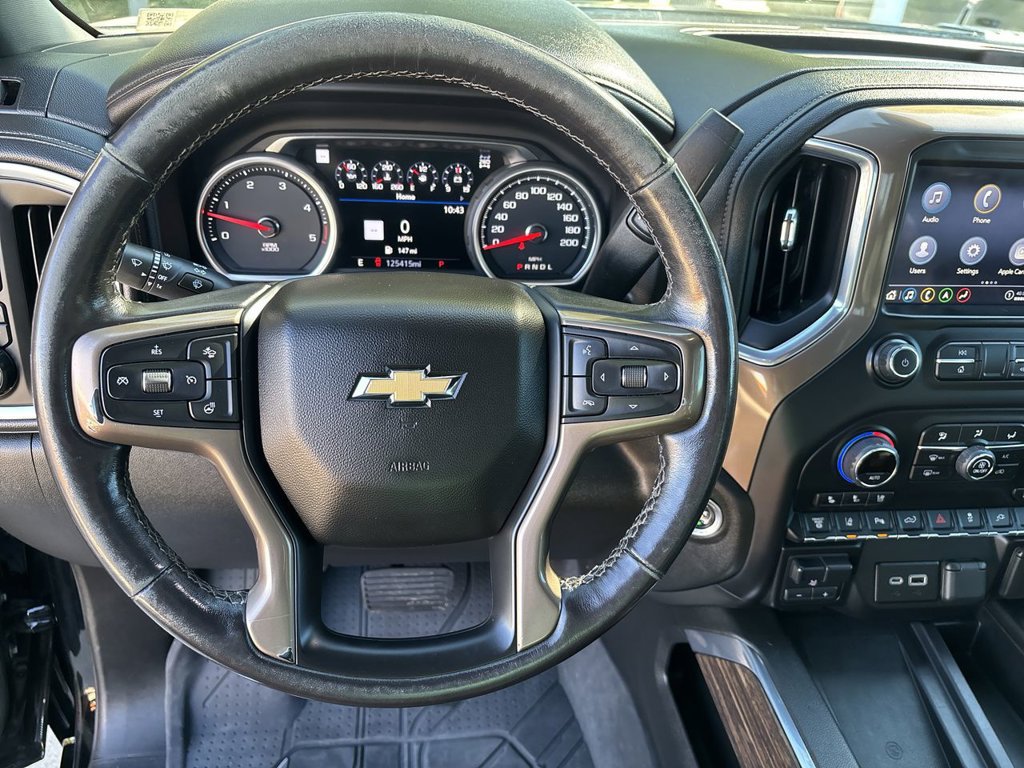 Used 2023 Chevrolet Silverado 3500 High Country AWD/4WD image 15