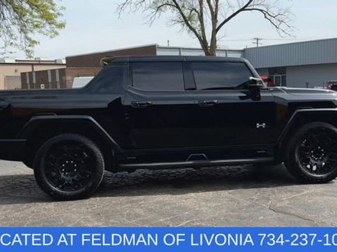 Used 2024 GMC Hummer EV 2X AWD/4WD image 9