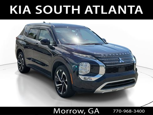 Used 2024 Mitsubishi Outlander SE Black Edition AWD/4WD image 1