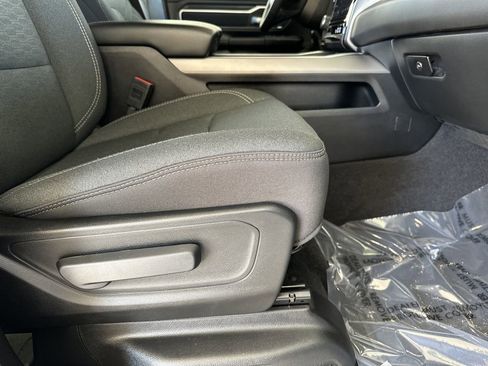 Used 2025 RAM 1500 Big Horn image 37