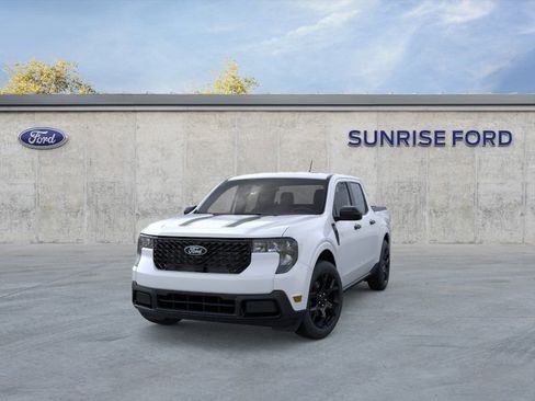 New 2025 Ford Maverick XLT w/ Black Appearance Package AWD/4WD image 2