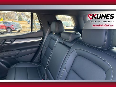 New 2026 GMC Terrain Elevation w/ Elevation Premium Package image 33