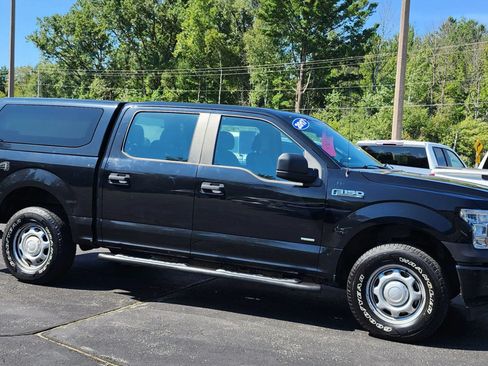 Used 2017 Ford F150 XL w/ Equipment Group 101A Mid AWD/4WD image 2