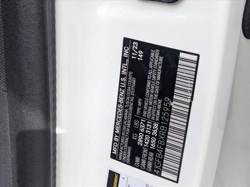 Certified 2024 Mercedes-Benz GLE 350 4MATIC image 24