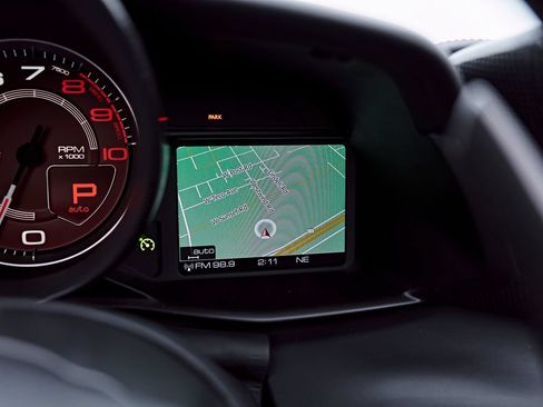Used 2018 Ferrari 488 Spider RWD image 89