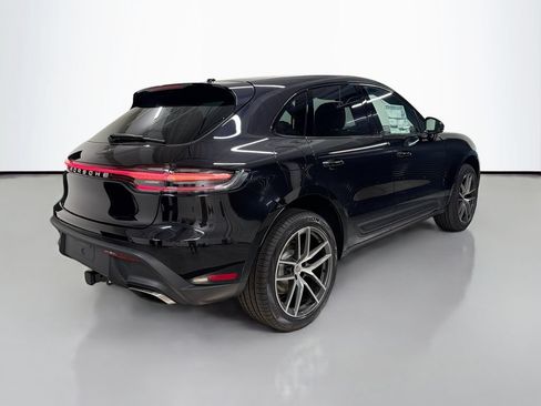 New 2026 Porsche Macan AWD/4WD image 9