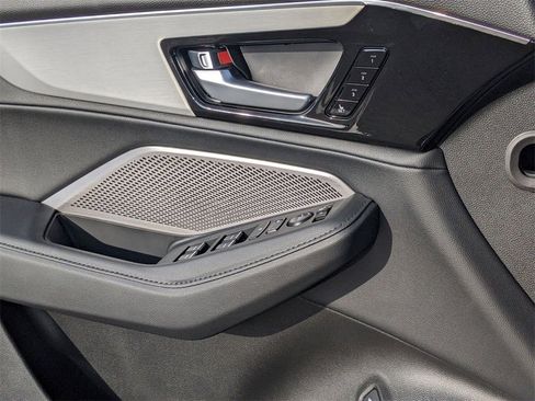 New 2026 Acura MDX SH-AWD image 14