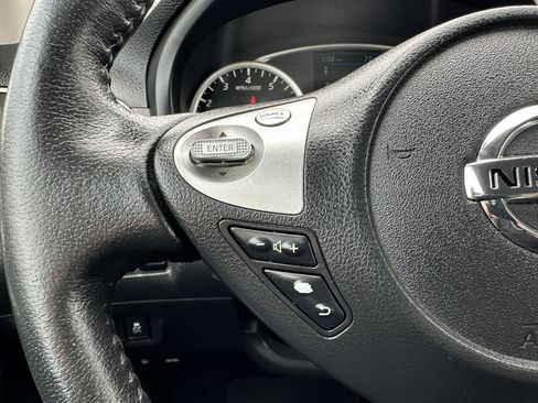 Used 2019 Nissan Sentra SV FWD image 48