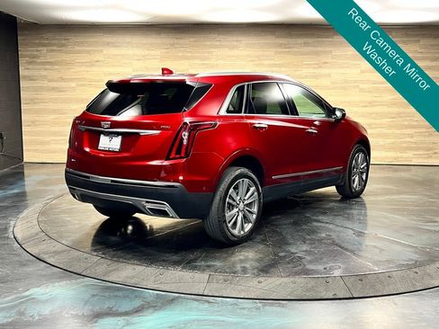 Used 2021 Cadillac XT5 Premium Luxury AWD/4WD image 17