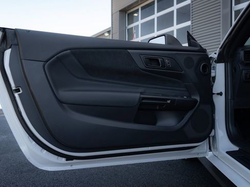 Used 2025 Ford Mustang Dark Horse RWD image 52