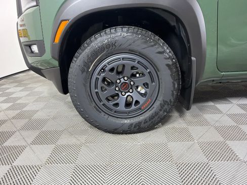 New 2026 Nissan Frontier Pro-X w/ Tow Package RWD image 10