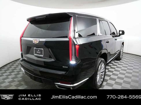 Used 2024 Cadillac Escalade Premium Luxury w/ Performance Package image 3