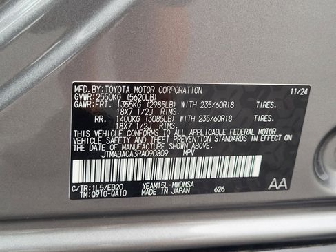 Used 2024 Toyota bZ4X XLE image 34